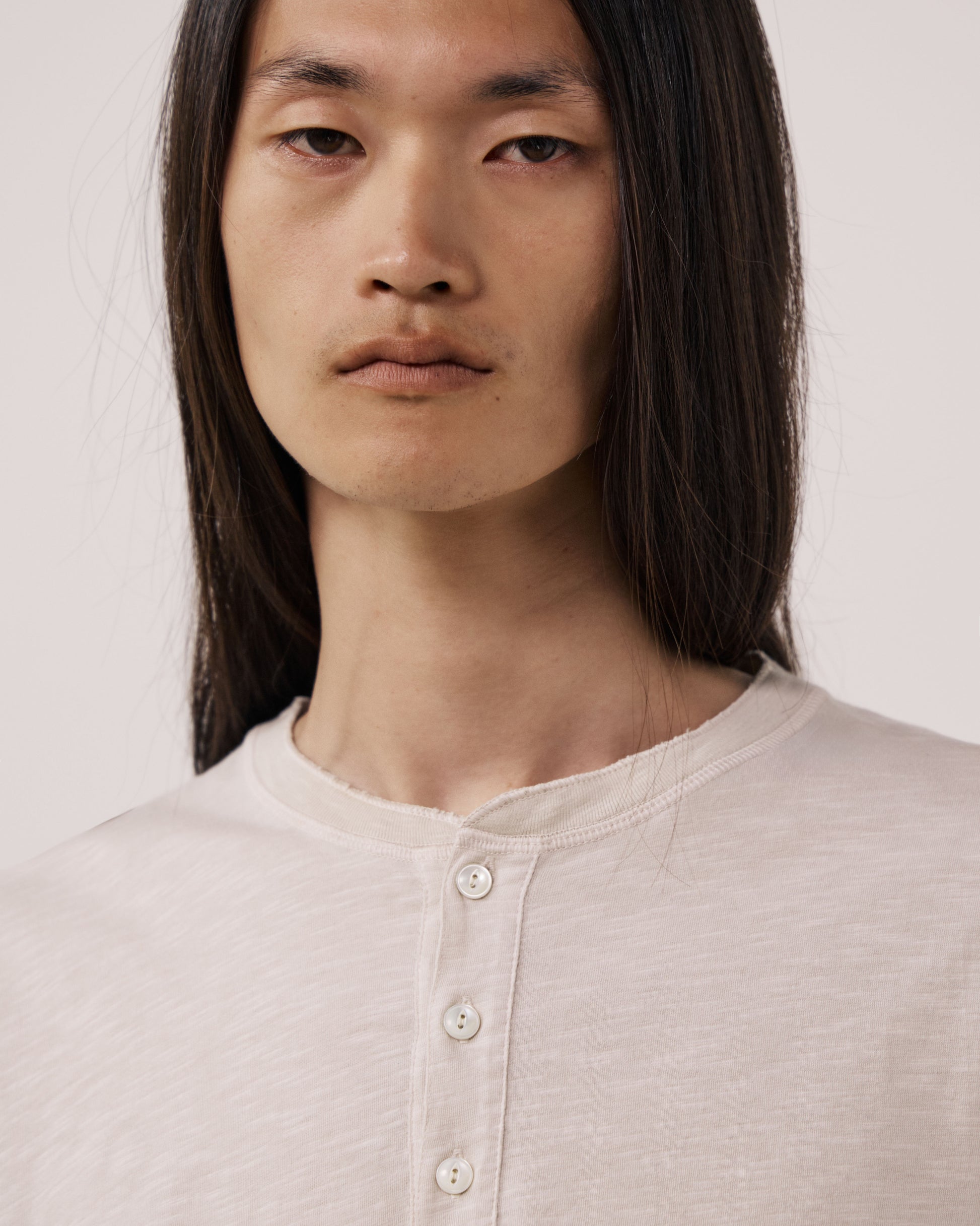 T-shirt Homme en Coton Slub Ecru Henley