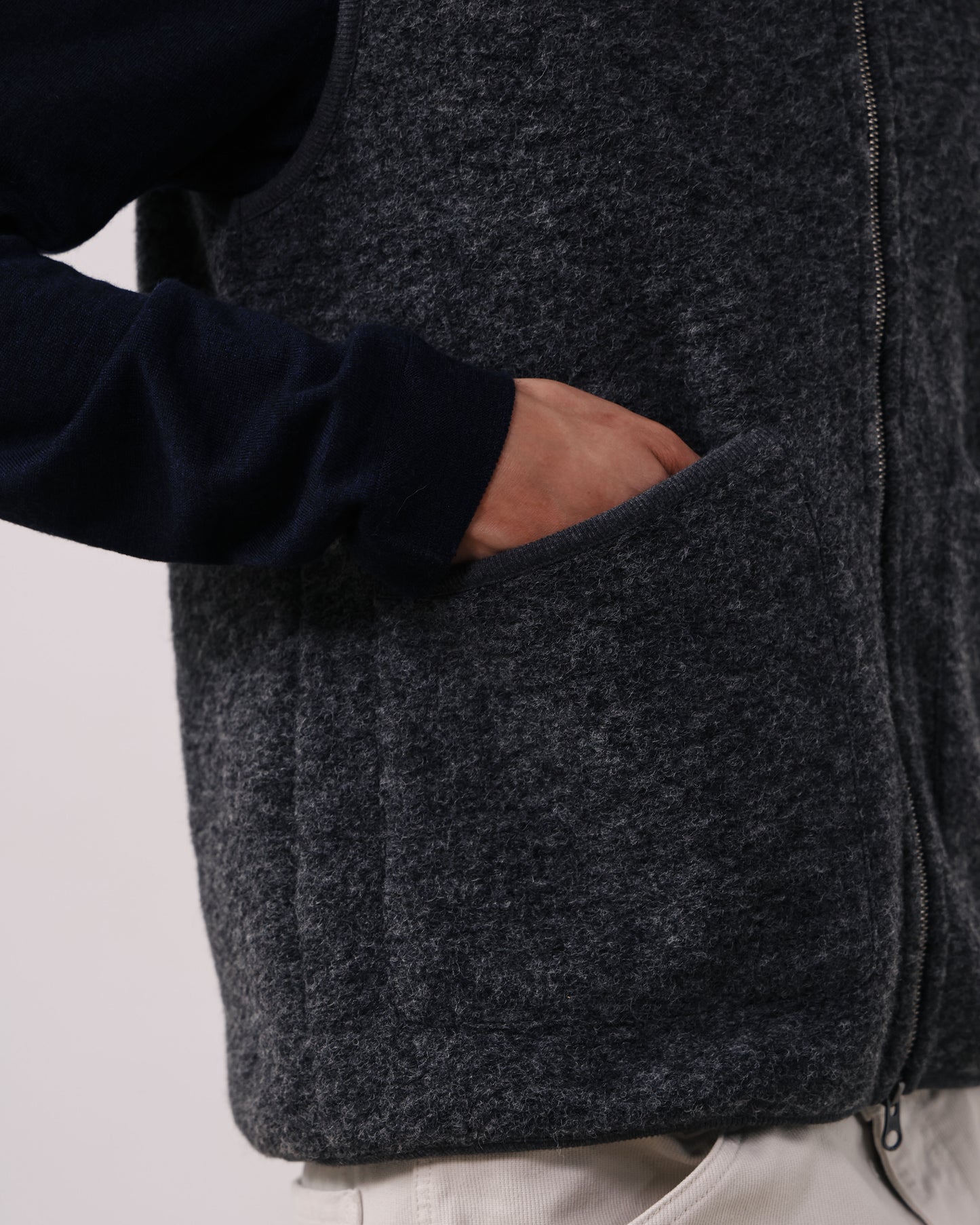 Gilet Homme en Laine Bouillie Carbone Boiled
