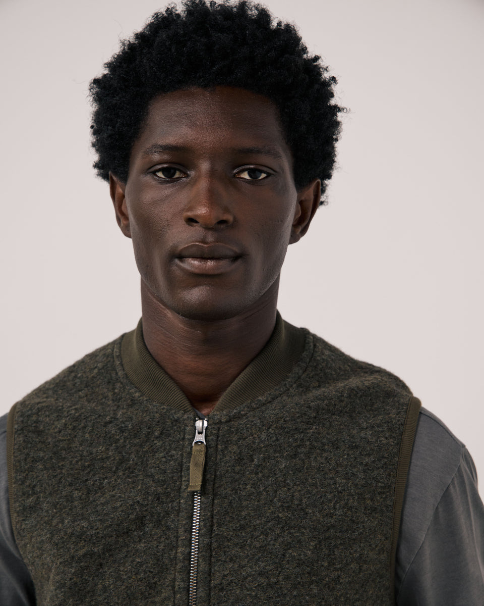 Gilet da uomo in lana cotta verde militare Boiled - Image 3