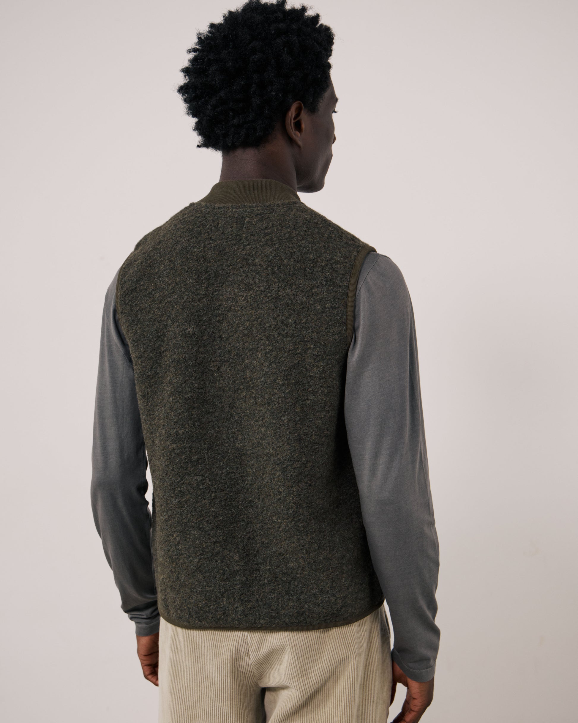 Gilet Homme en Laine Bouillie Vert Militaire Boiled
