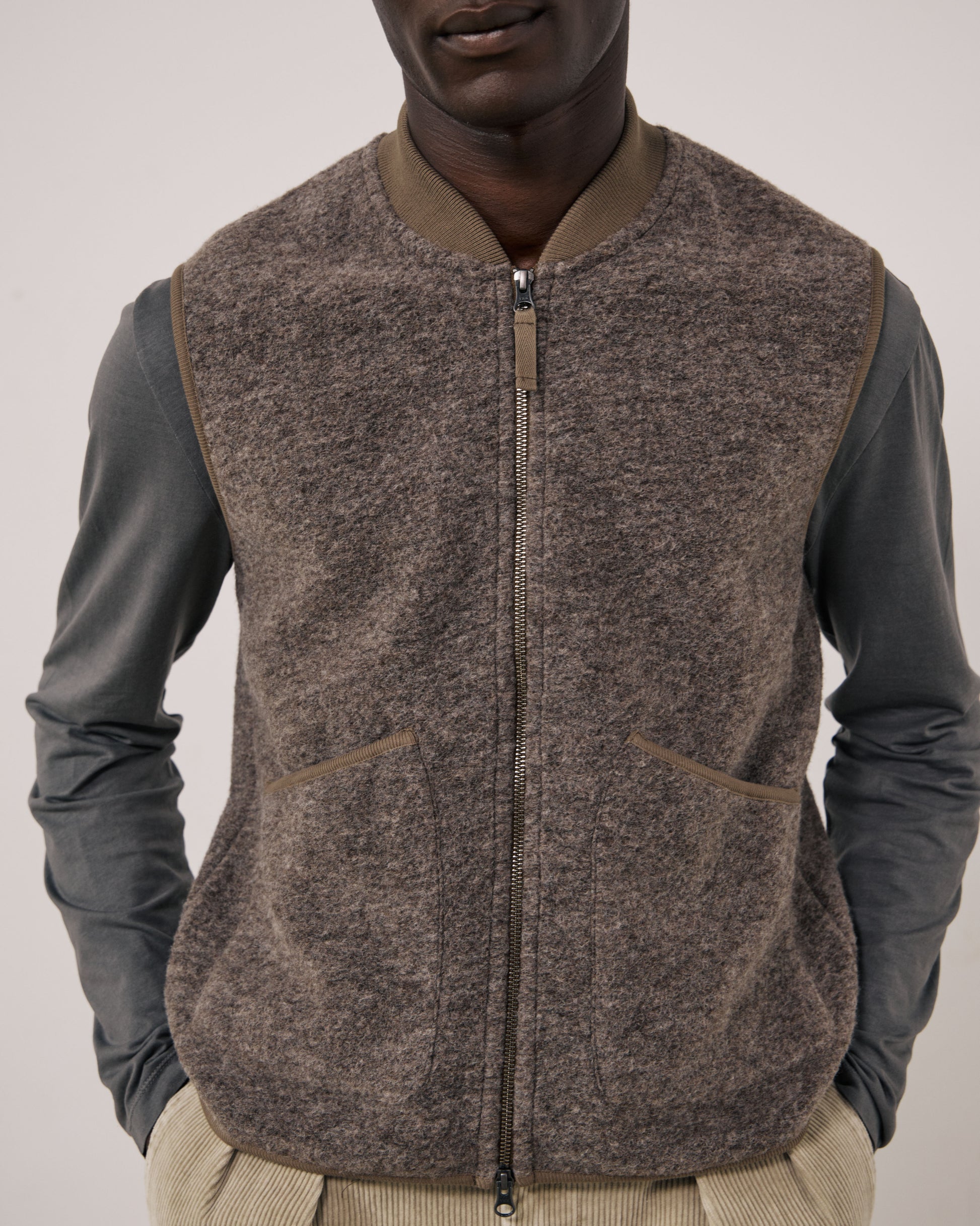 Gilet Homme en Laine Bouillie Taupe Boiled