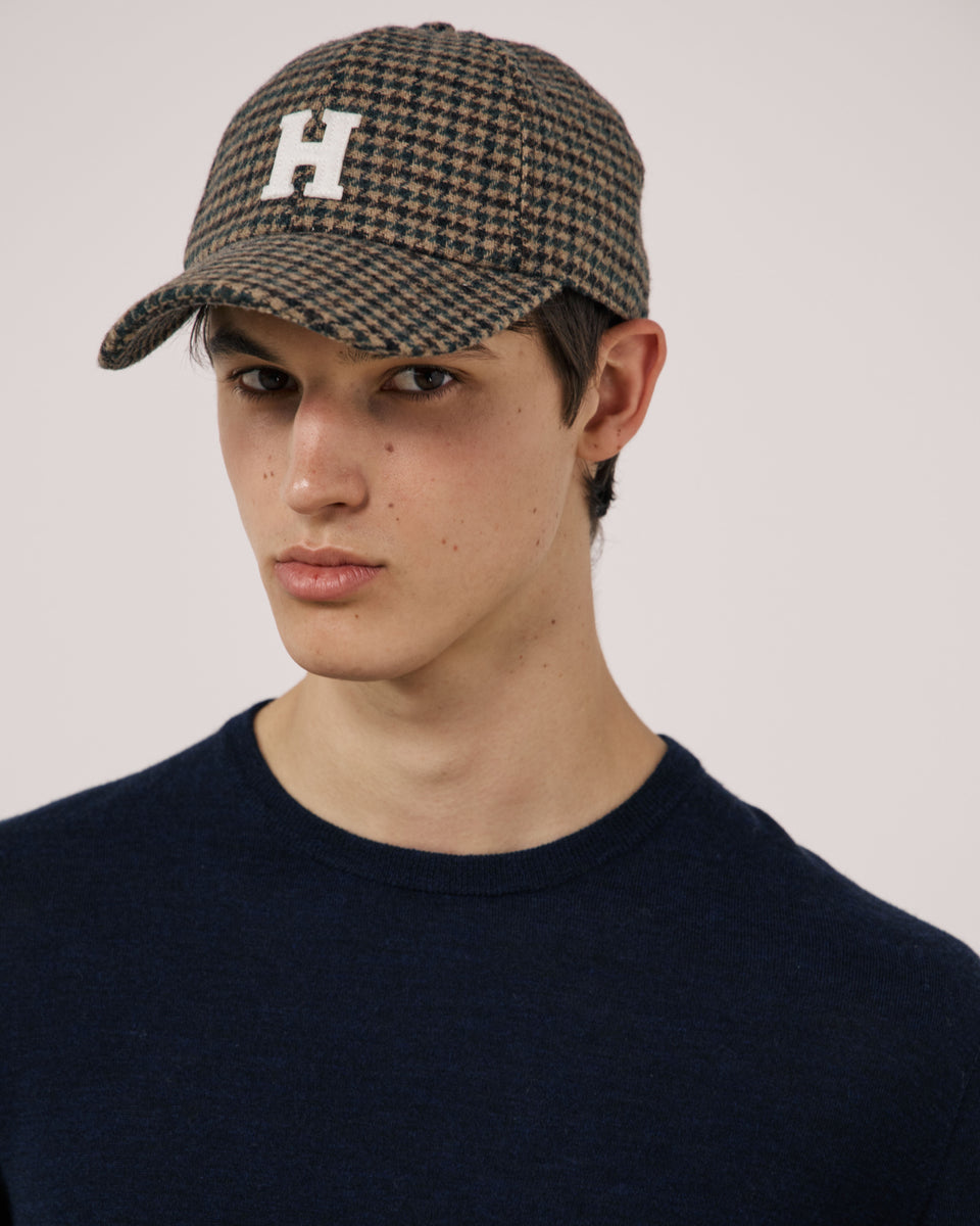 H Men's Brown Herringbone Double-Faced Wool Cap - Image 2