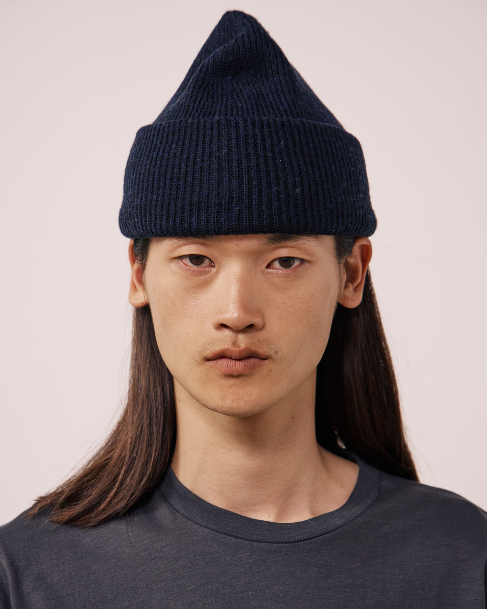 Bonnet Homme en Laine Mérinos Bleu Marine Seamless - Image principale