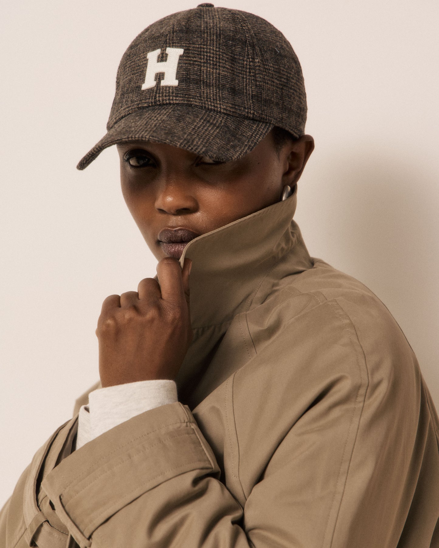 Casquette Femme en Flanelle imprimé Prince de Galles Marron H