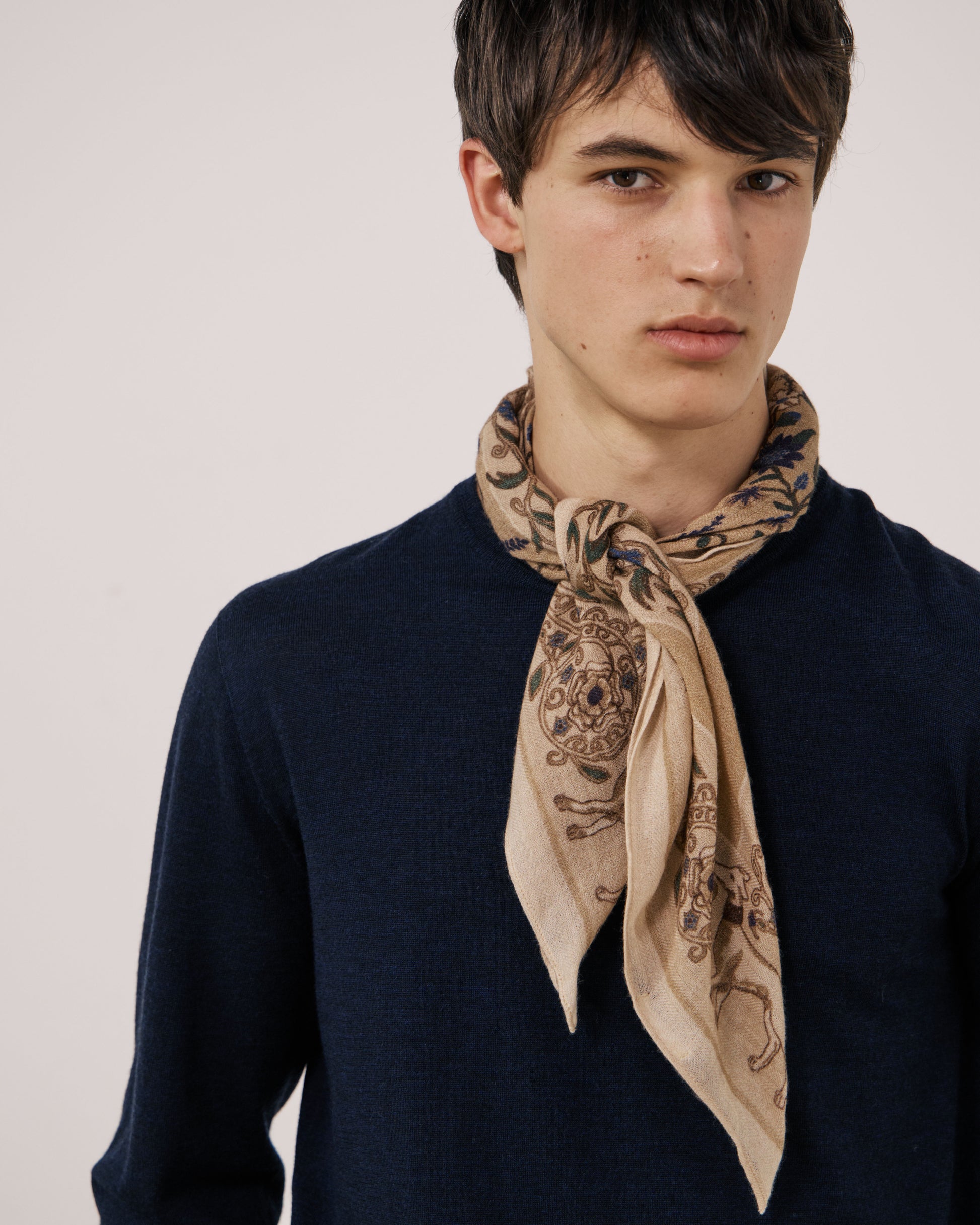 Echarpe Homme en Laine Beige Bandana