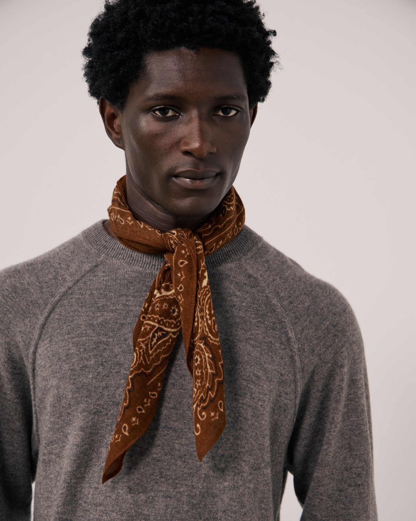 Echarpe Homme en Laine imprimée Paisley Marron Bandana