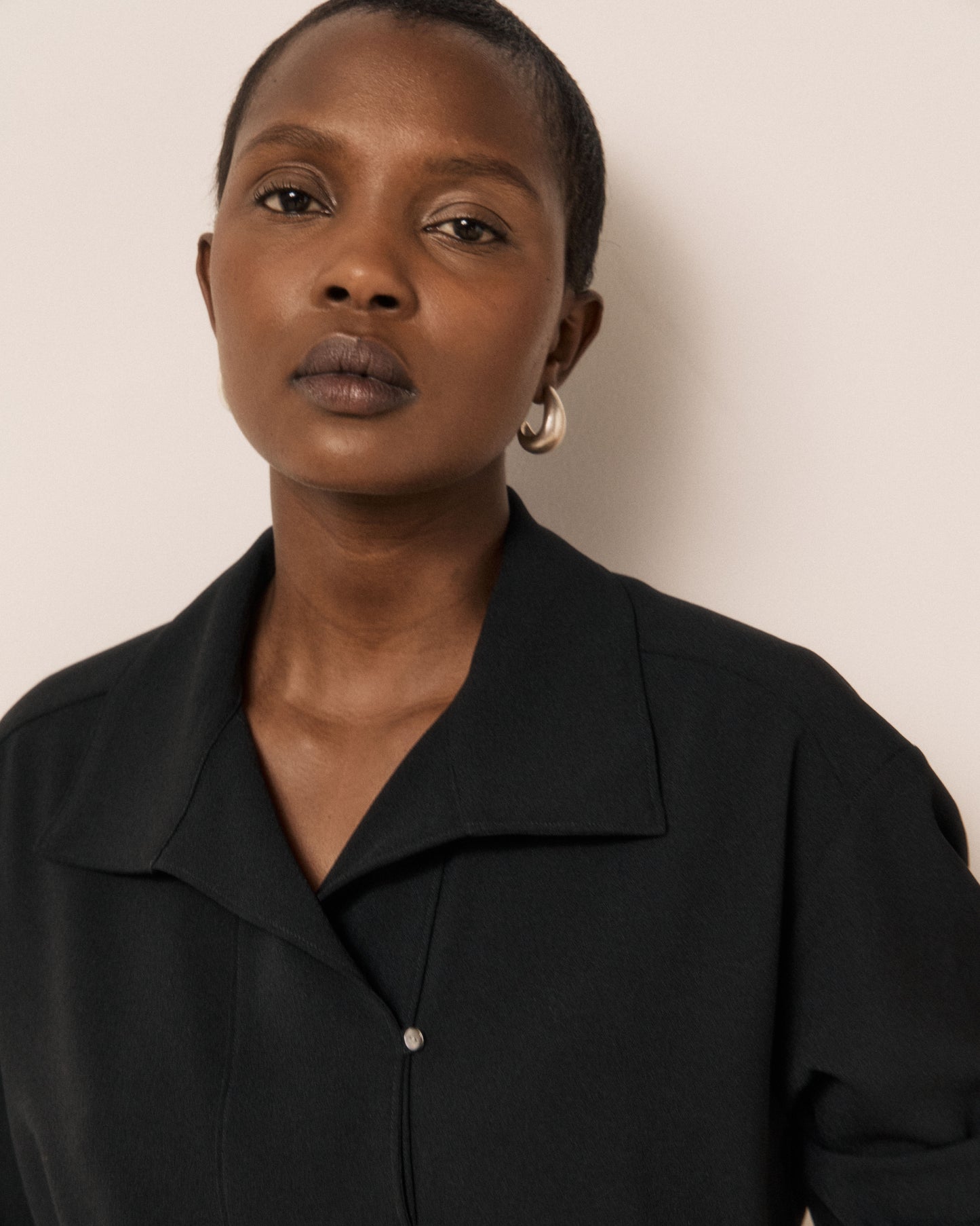 Blouse Femme en Crêpe Noir Camilo