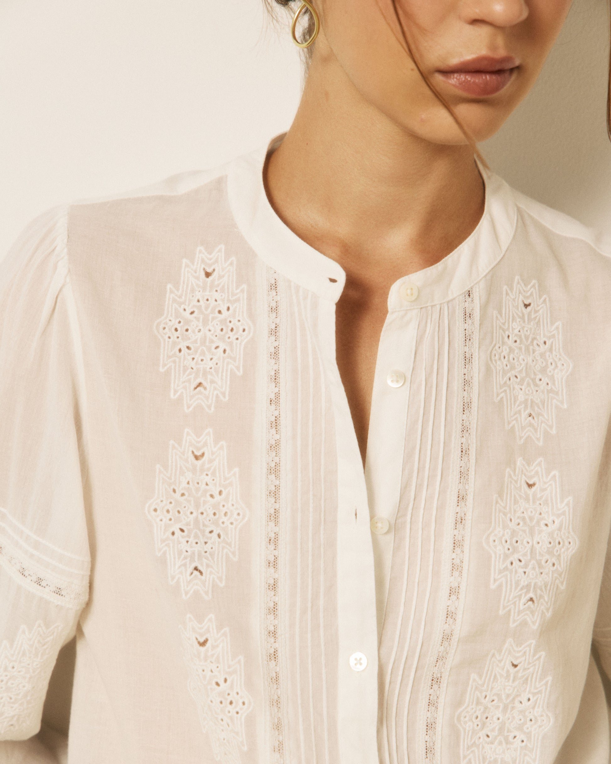 Chemise Femme en Voile de Coton & Broderies Ecru Charly