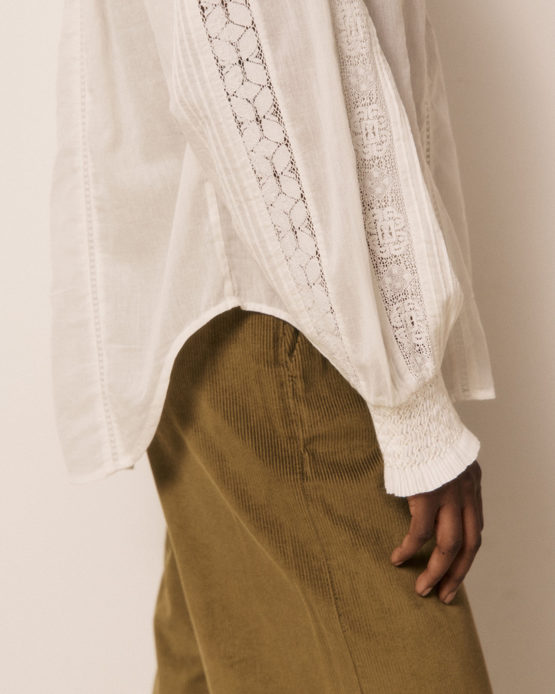 Blouse Femme en Voile de Coton & Broderies Ecru Coline