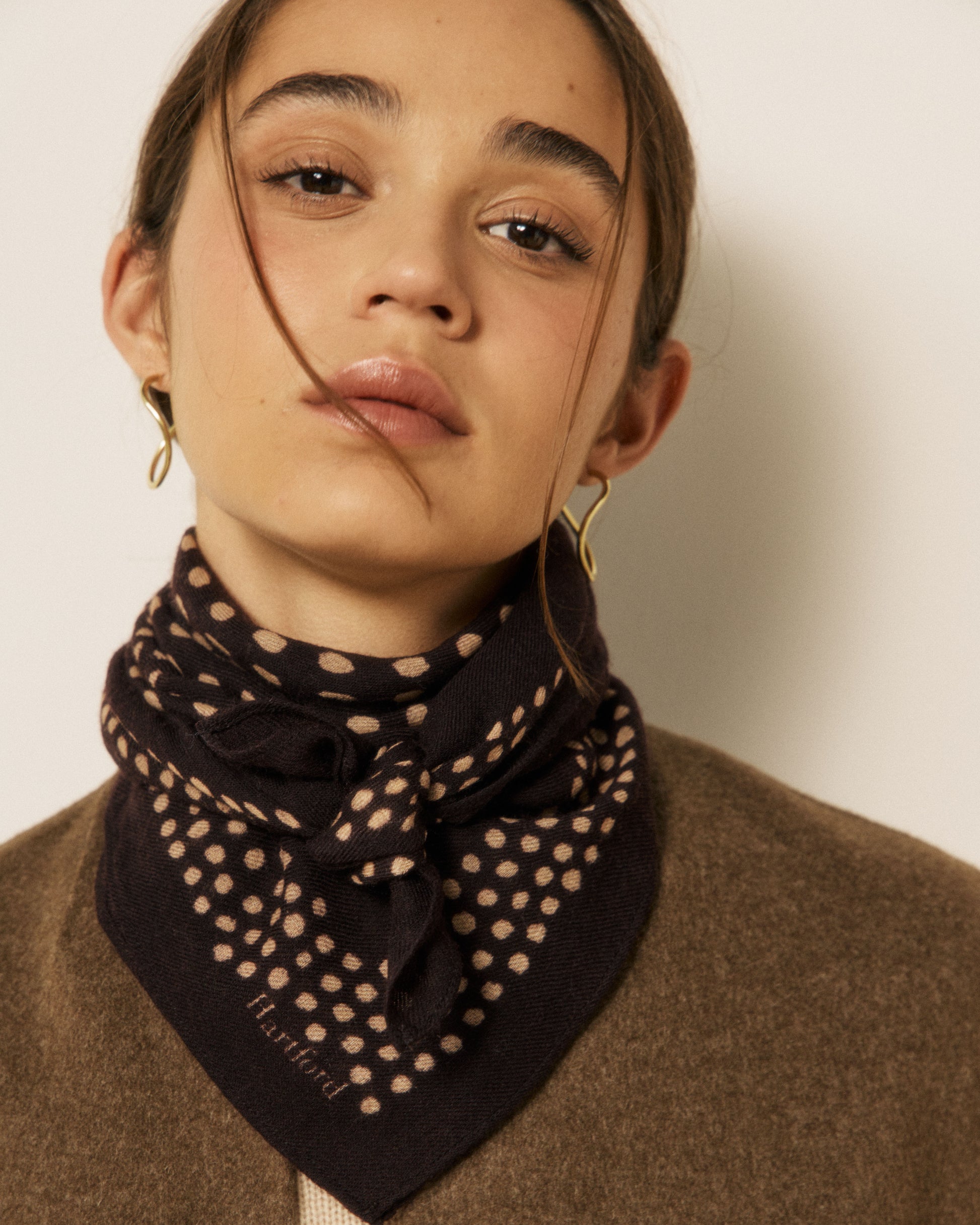 Echarpe Femme en Laine à Pois Chocolat Bandana