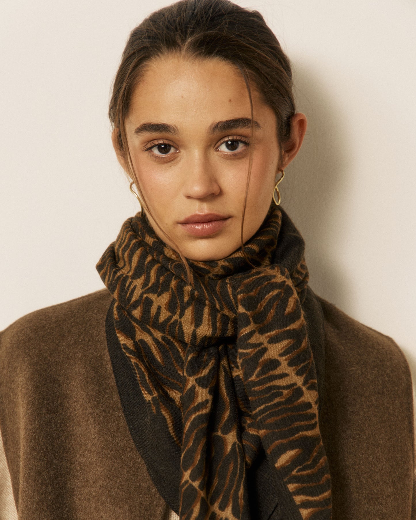 Echarpe Femme en Laine Zèbre Taupe