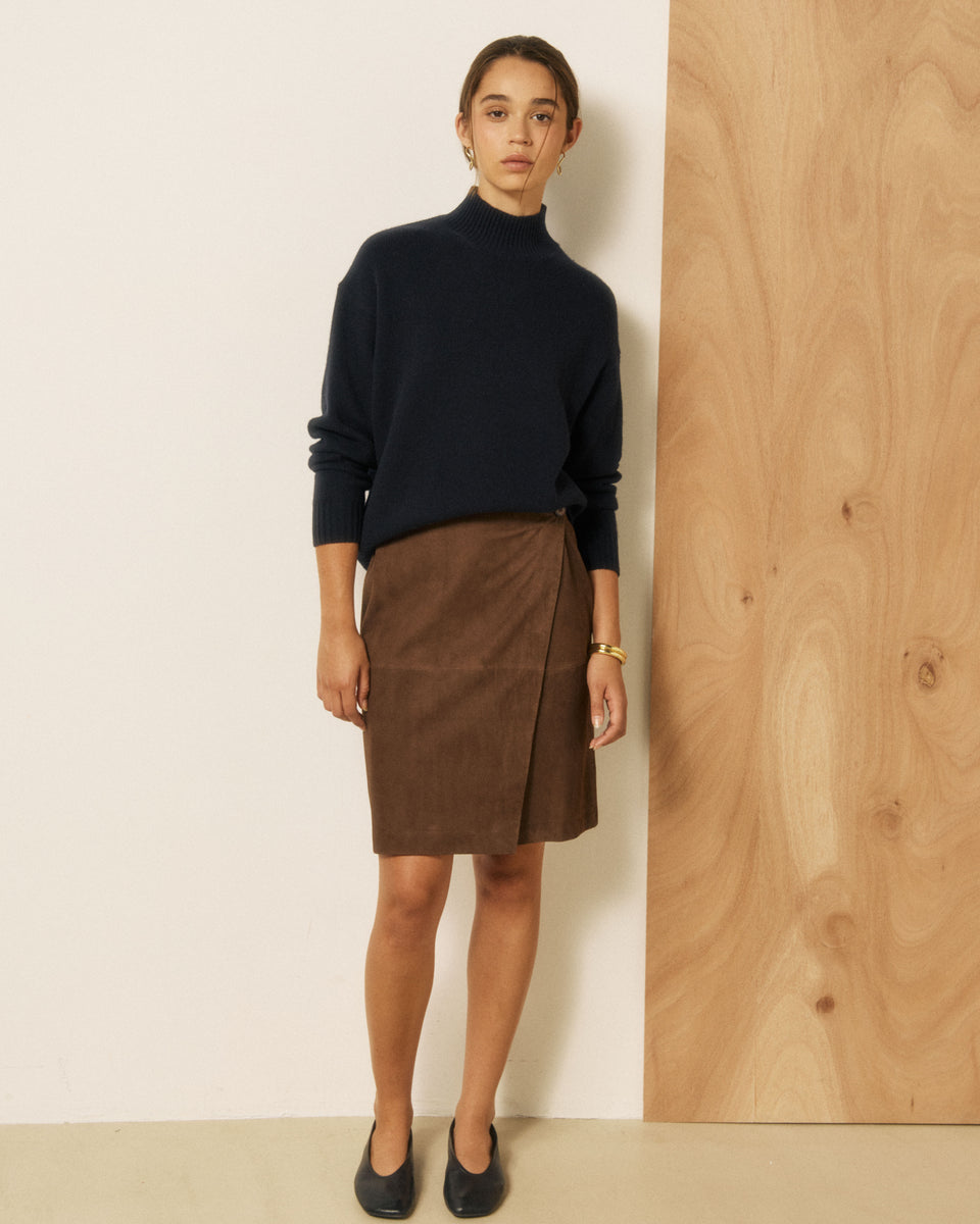 Jane Women's Brown Suede Skirt - Image 3