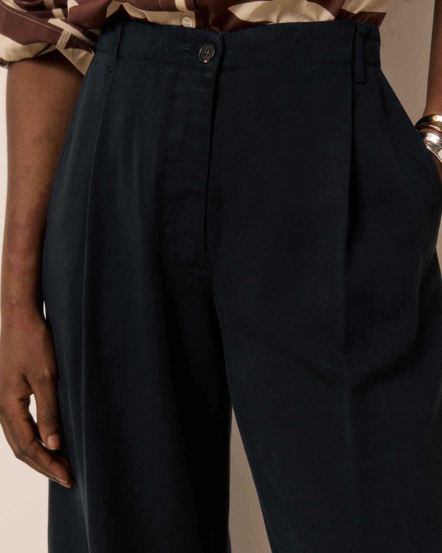 Pantalon Femme en Tencel Bleu Nuit Paradise