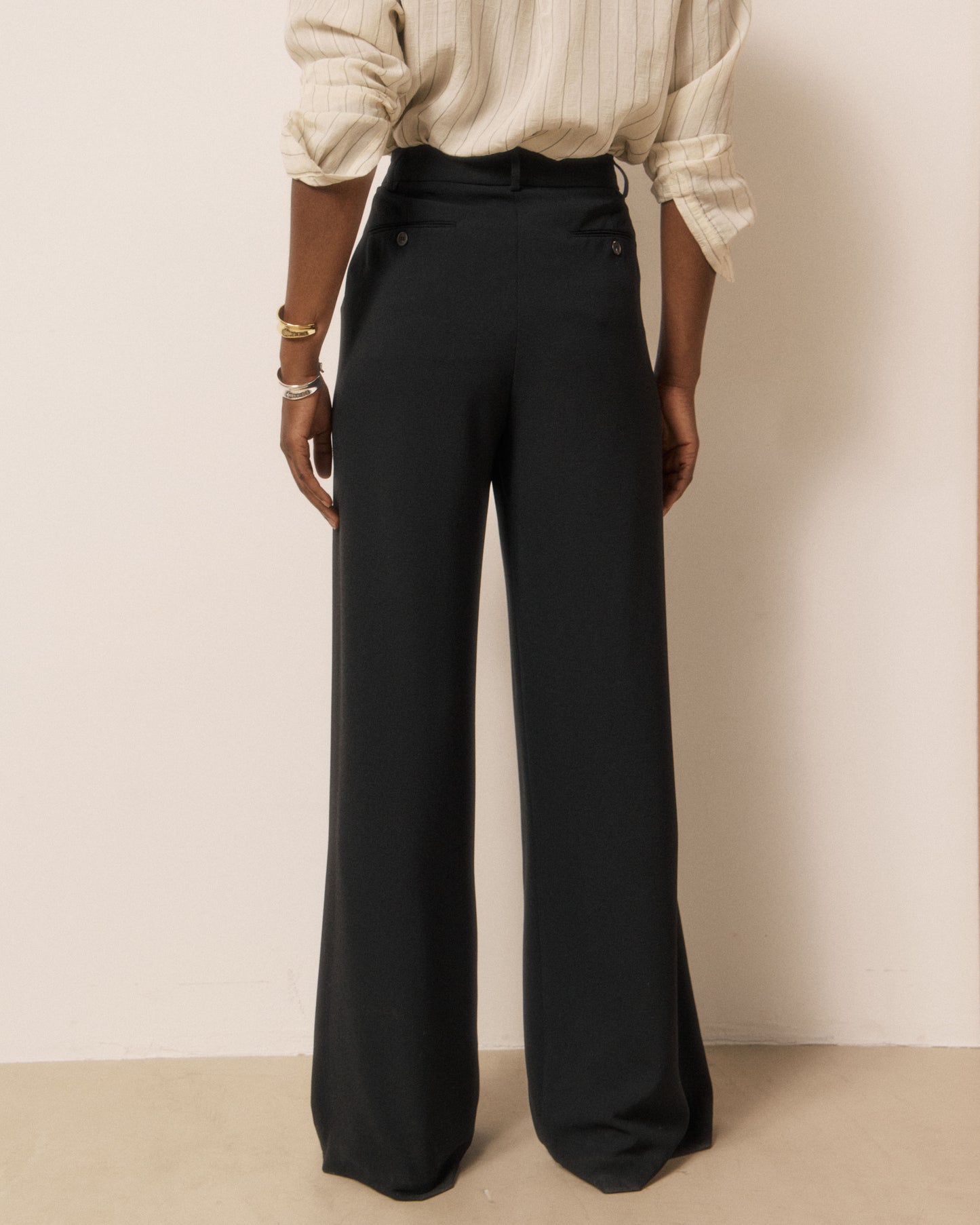 Pantalon Femme en Crêpe Noir Passion
