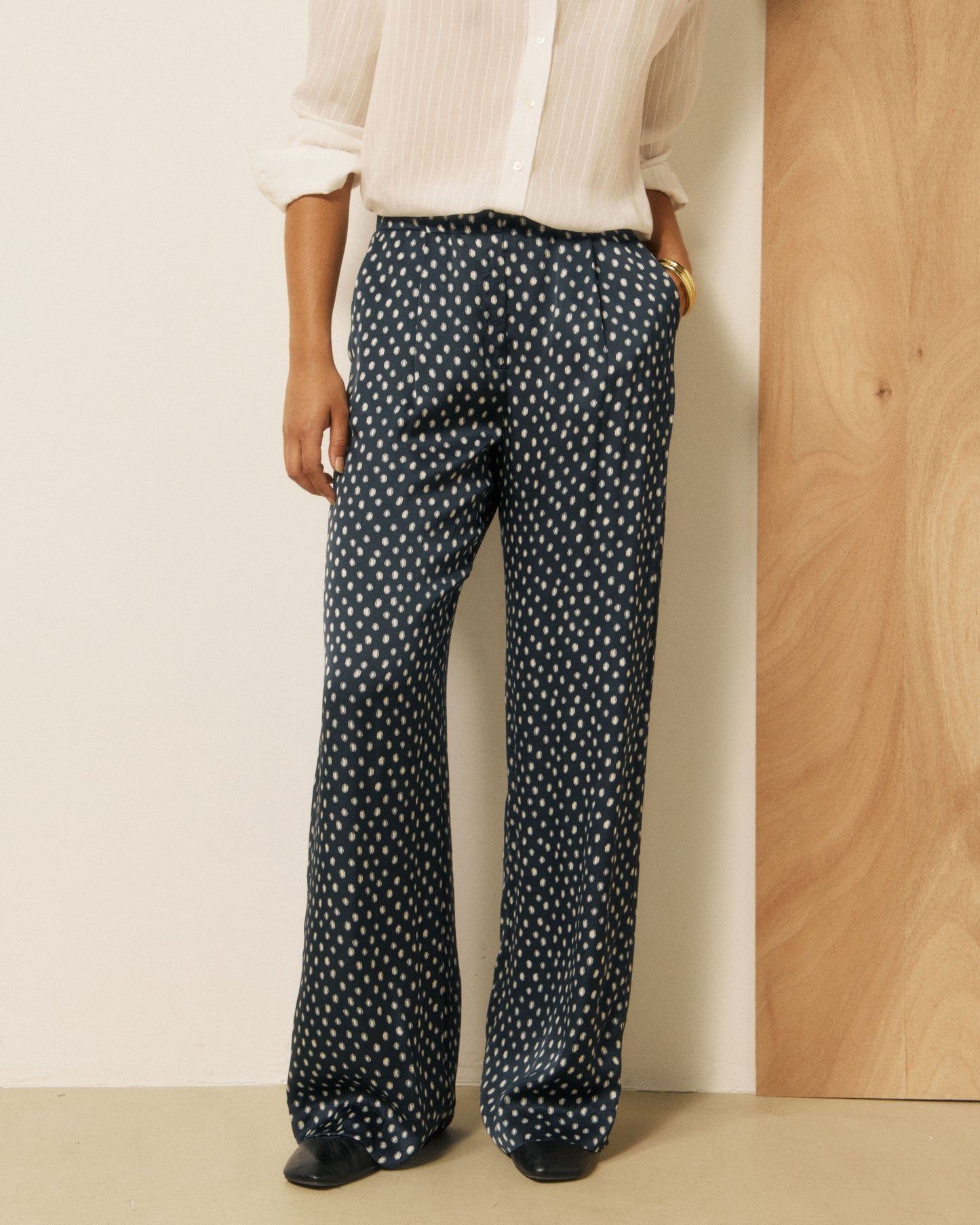 Pantalon Femme en Viscose à Pois Bleu Marine & Blanc Pays