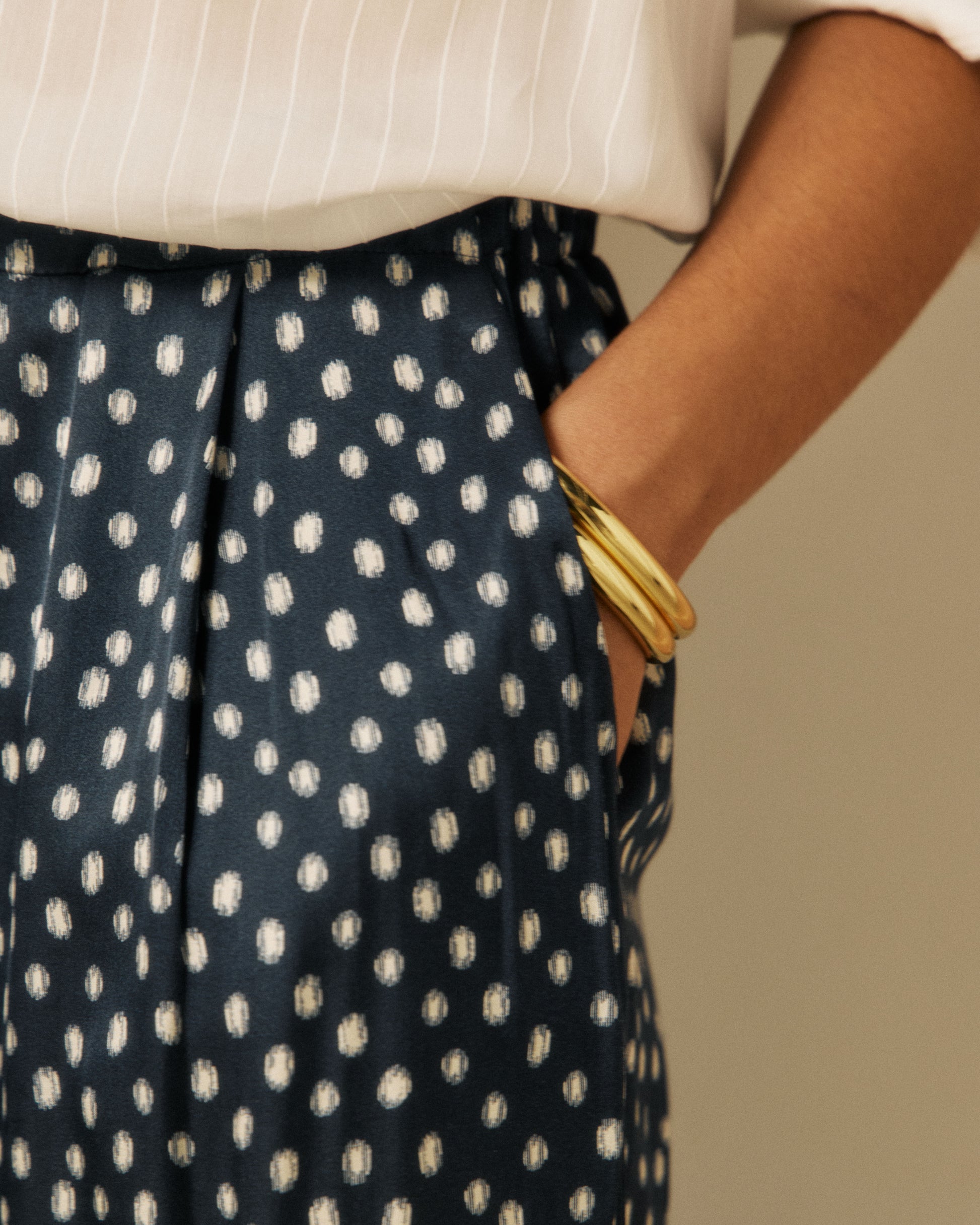 Pantalon Femme en Viscose à Pois Bleu Marine & Blanc Pays