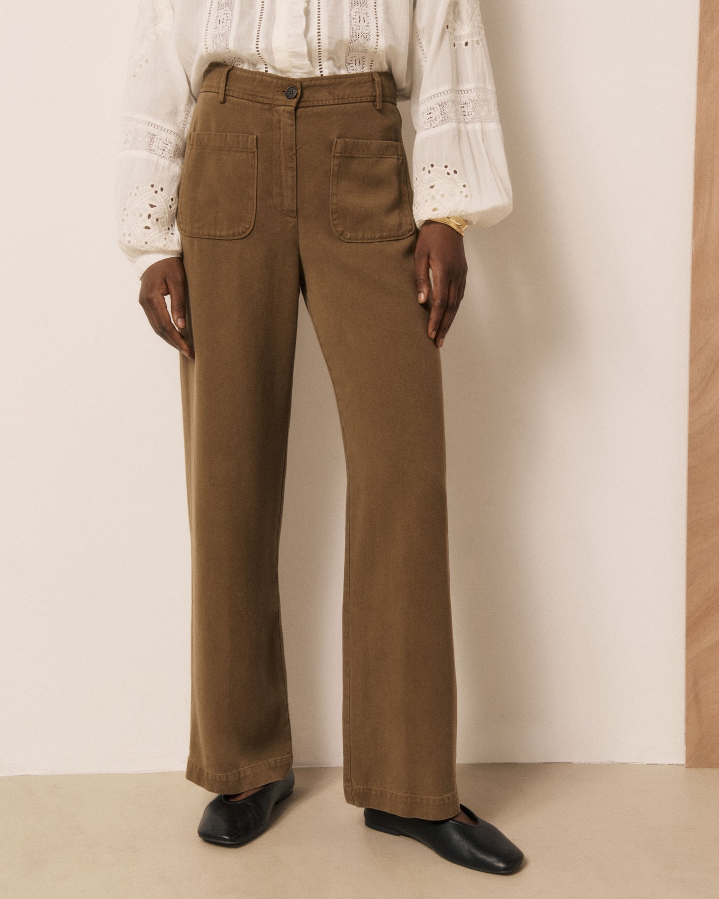 Pantalon Femme en Tencel Kaki Poli
