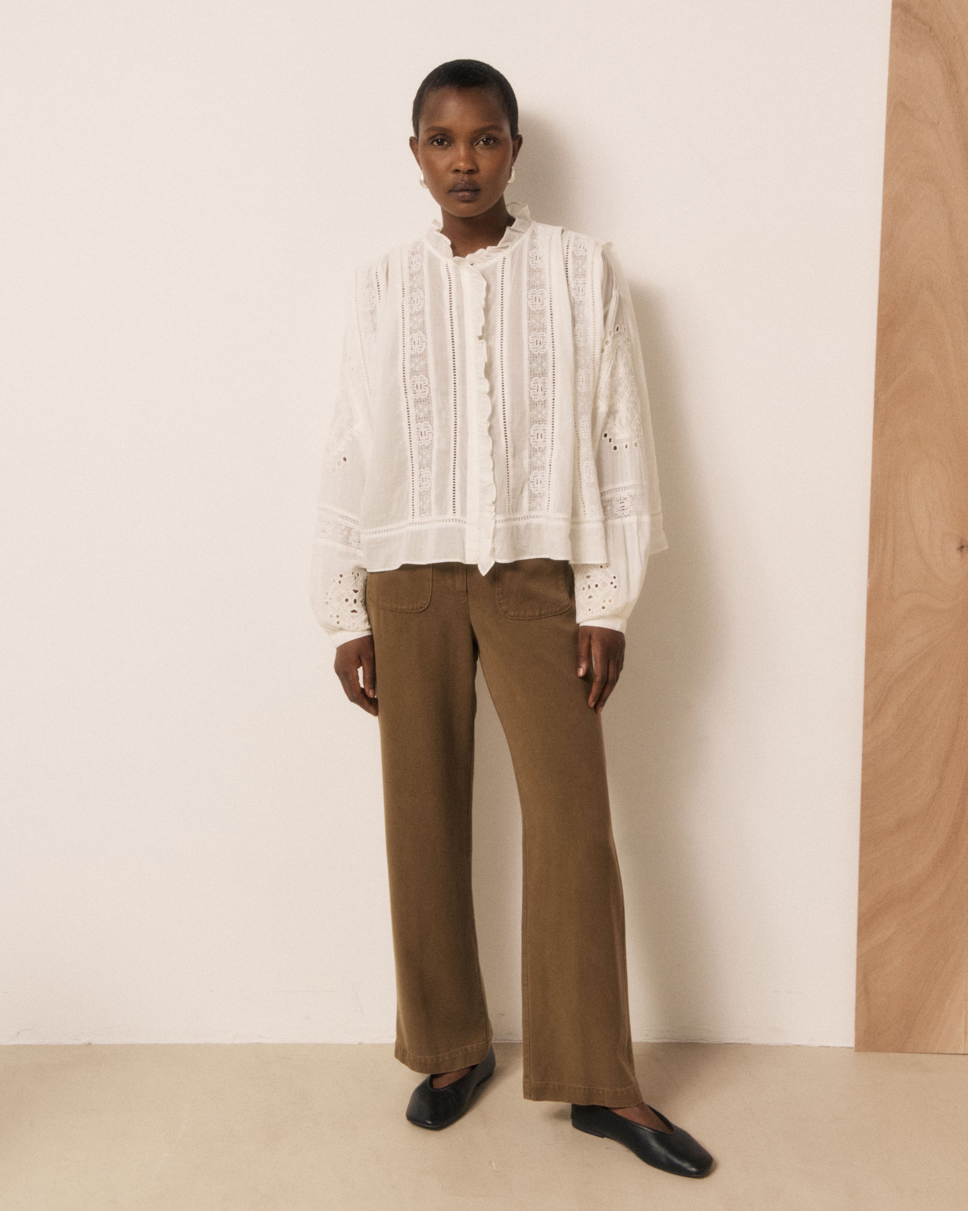 Pantalon Femme en Tencel Kaki Poli