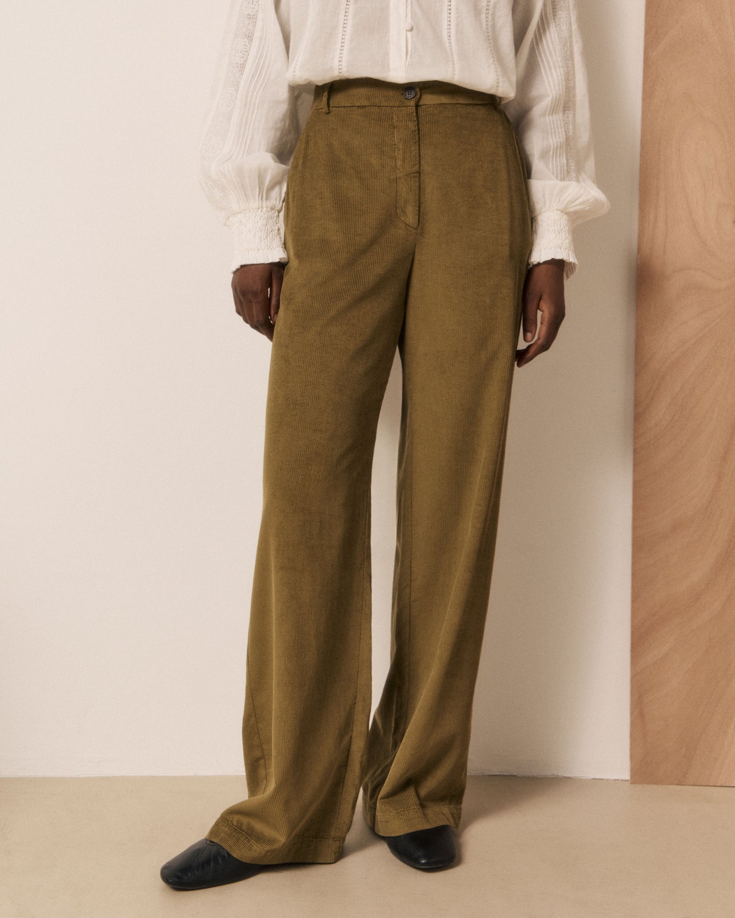 Pantalon Femme en Velours Côtelé Vert Positanon