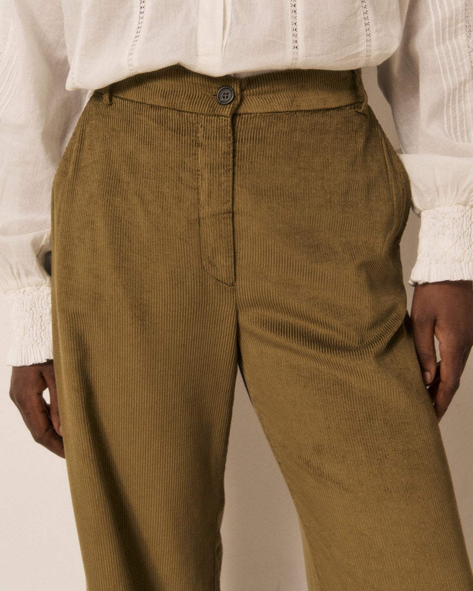 Pantaloni da donna in velluto a coste verde Positanon - Image 3