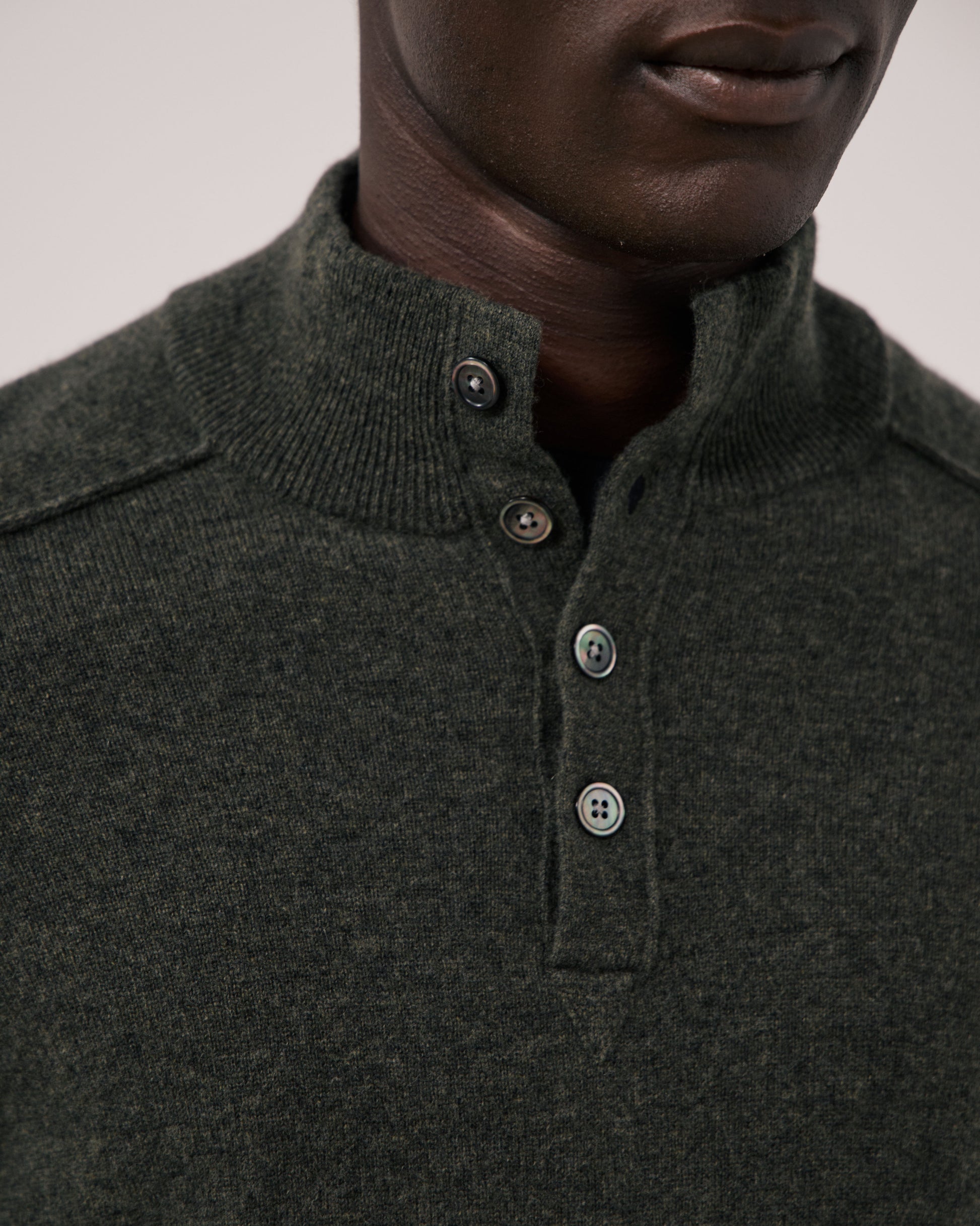 Pull Homme en Laine & Cachemire Vert Militaire Cashmere High Neck