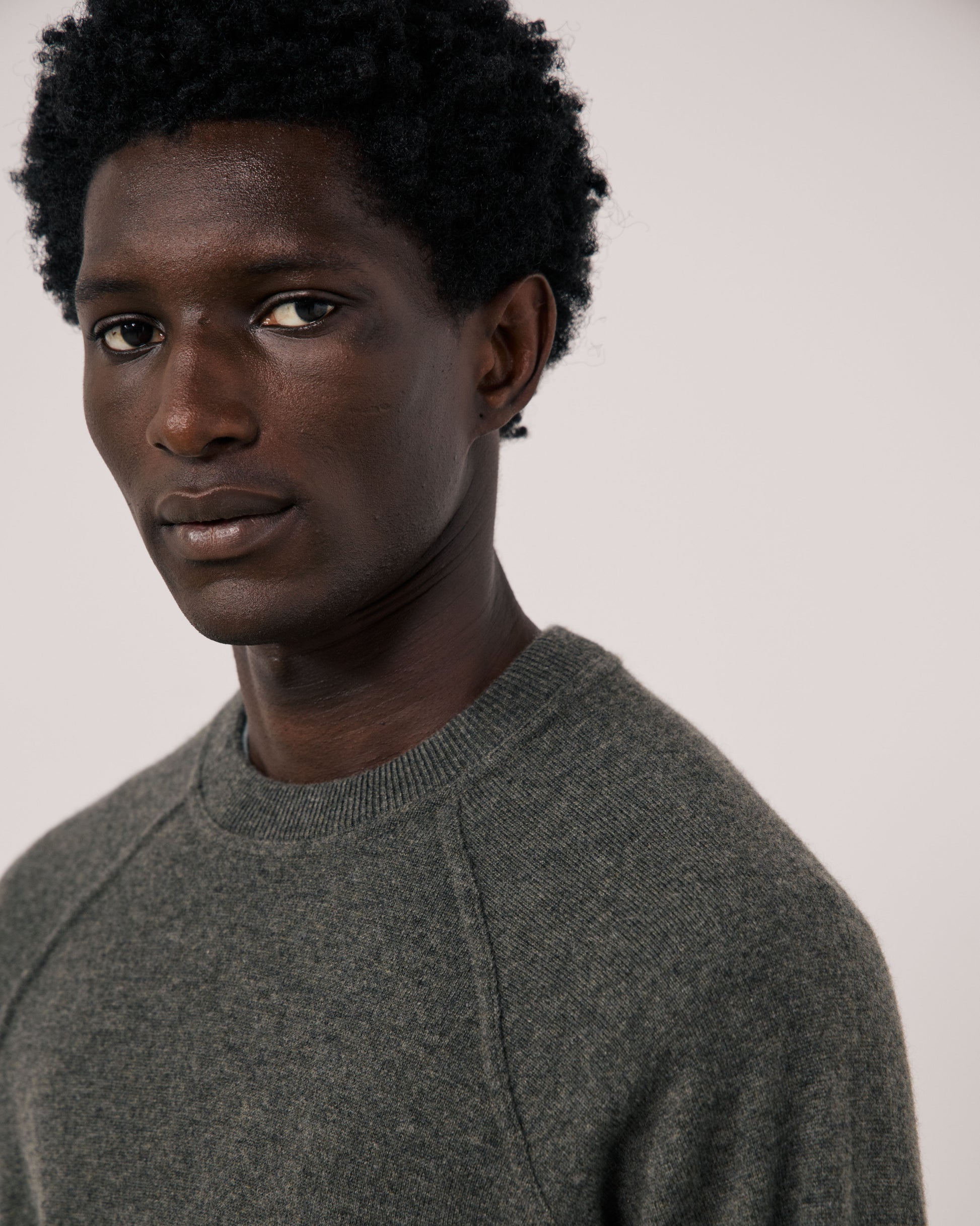 Pull Homme en Laine & Cachemire Vert Militaire Cashmere Sweat