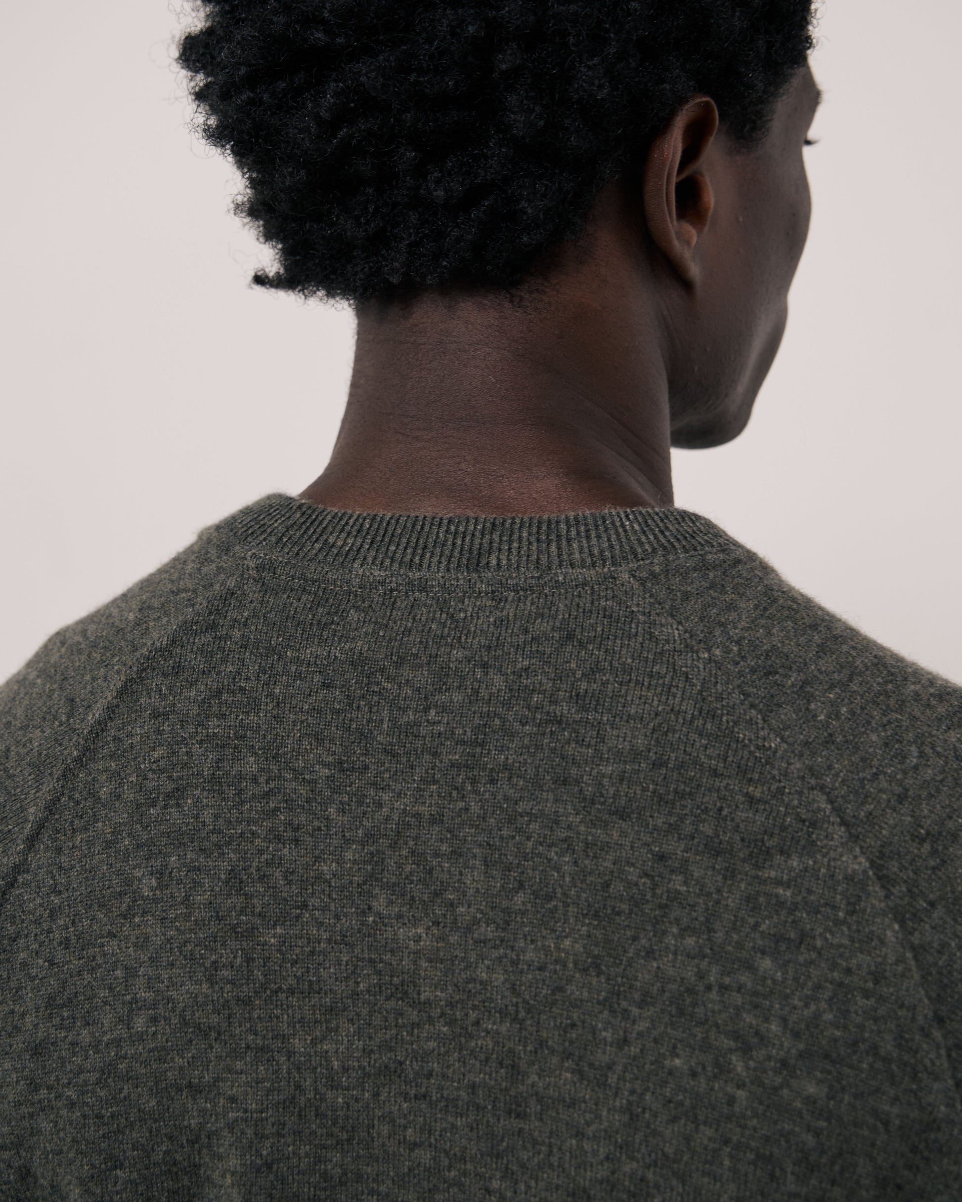 Pull Homme en Laine & Cachemire Vert Militaire Cashmere Sweat