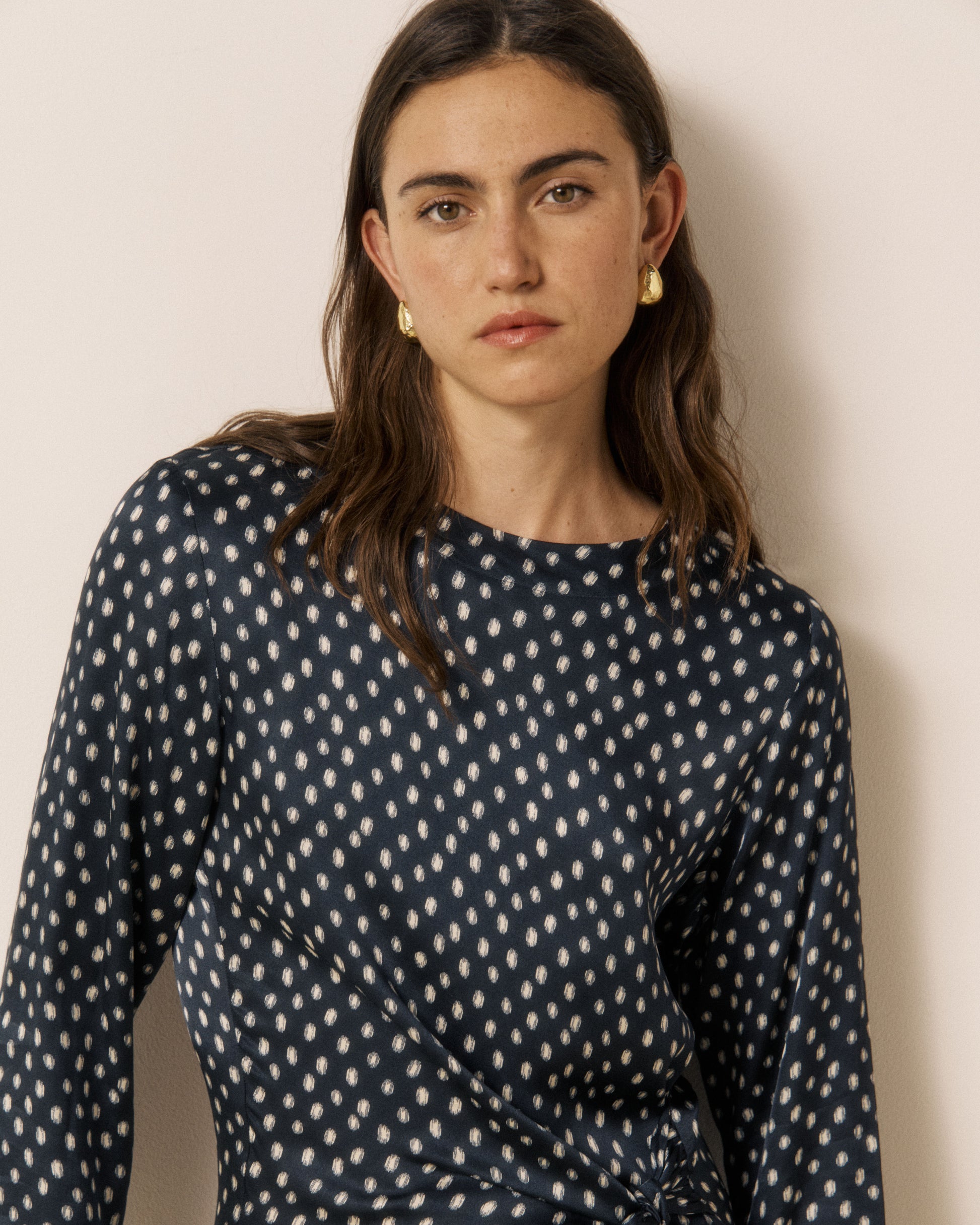 Robe Femme en Viscose à Pois Bleu Marine & Blanc Romana