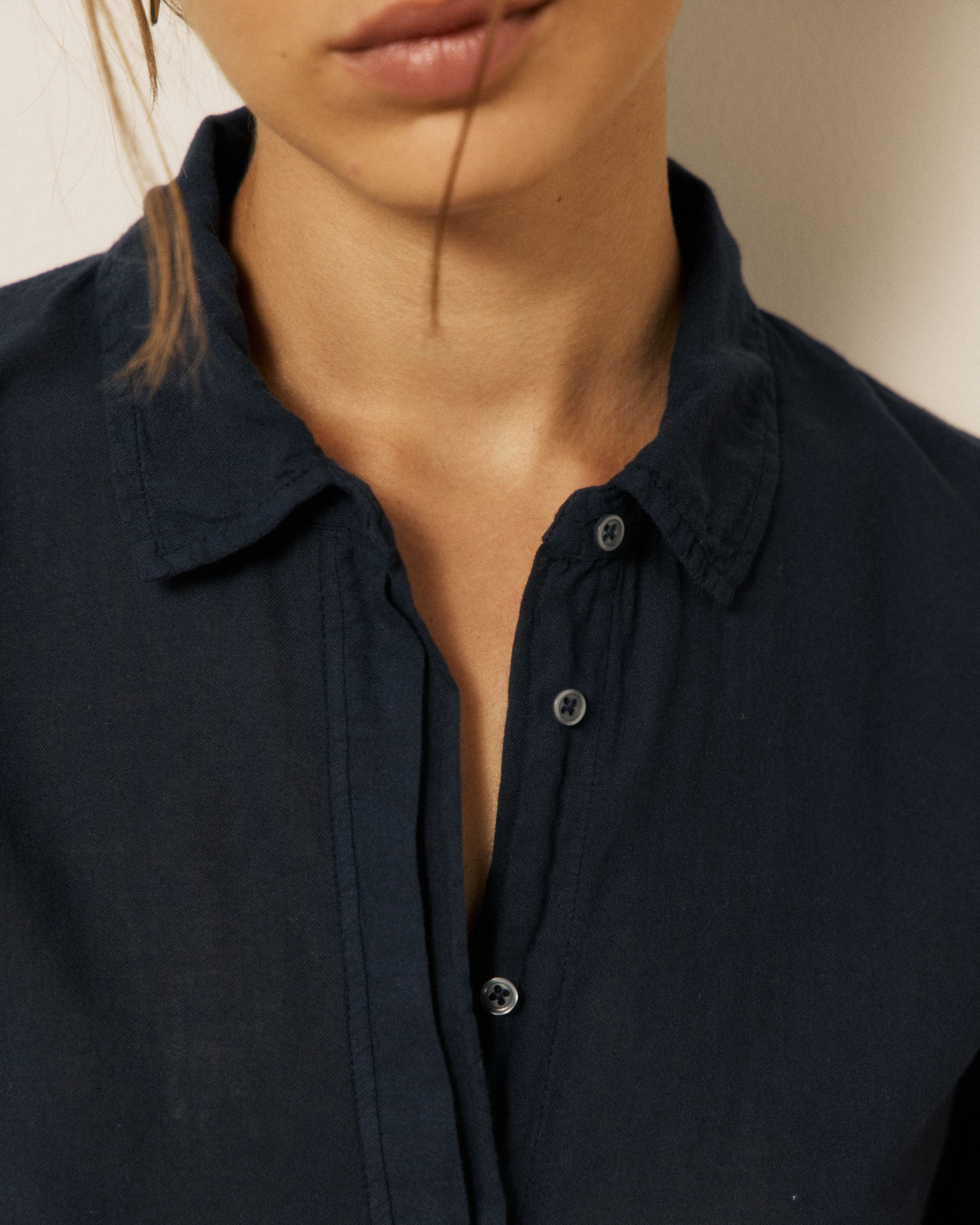 Chemise Femme en Coton Double Face Bleu Nuit Tahina