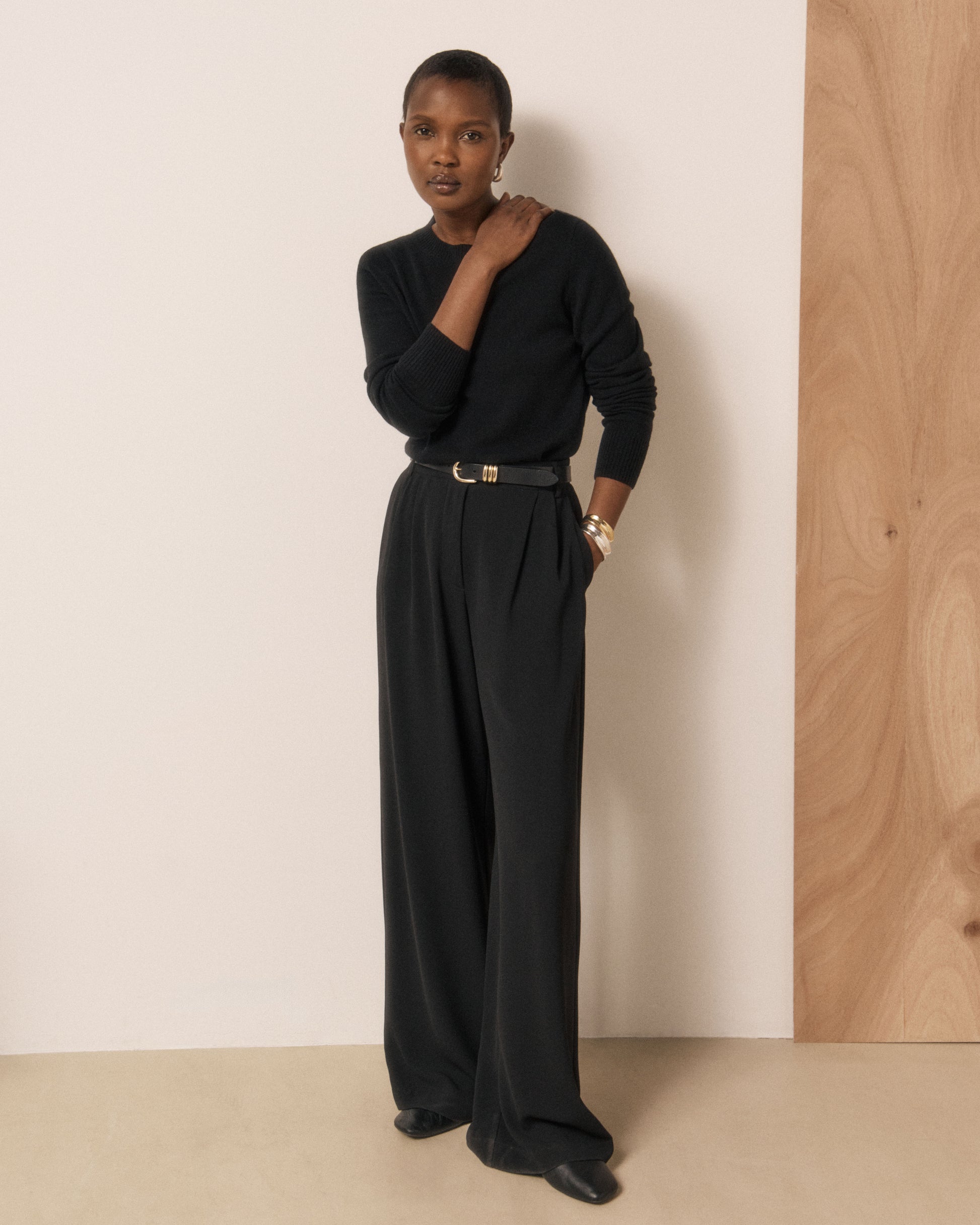 Pull Femme en Laine & Cachemire Noir Matsya