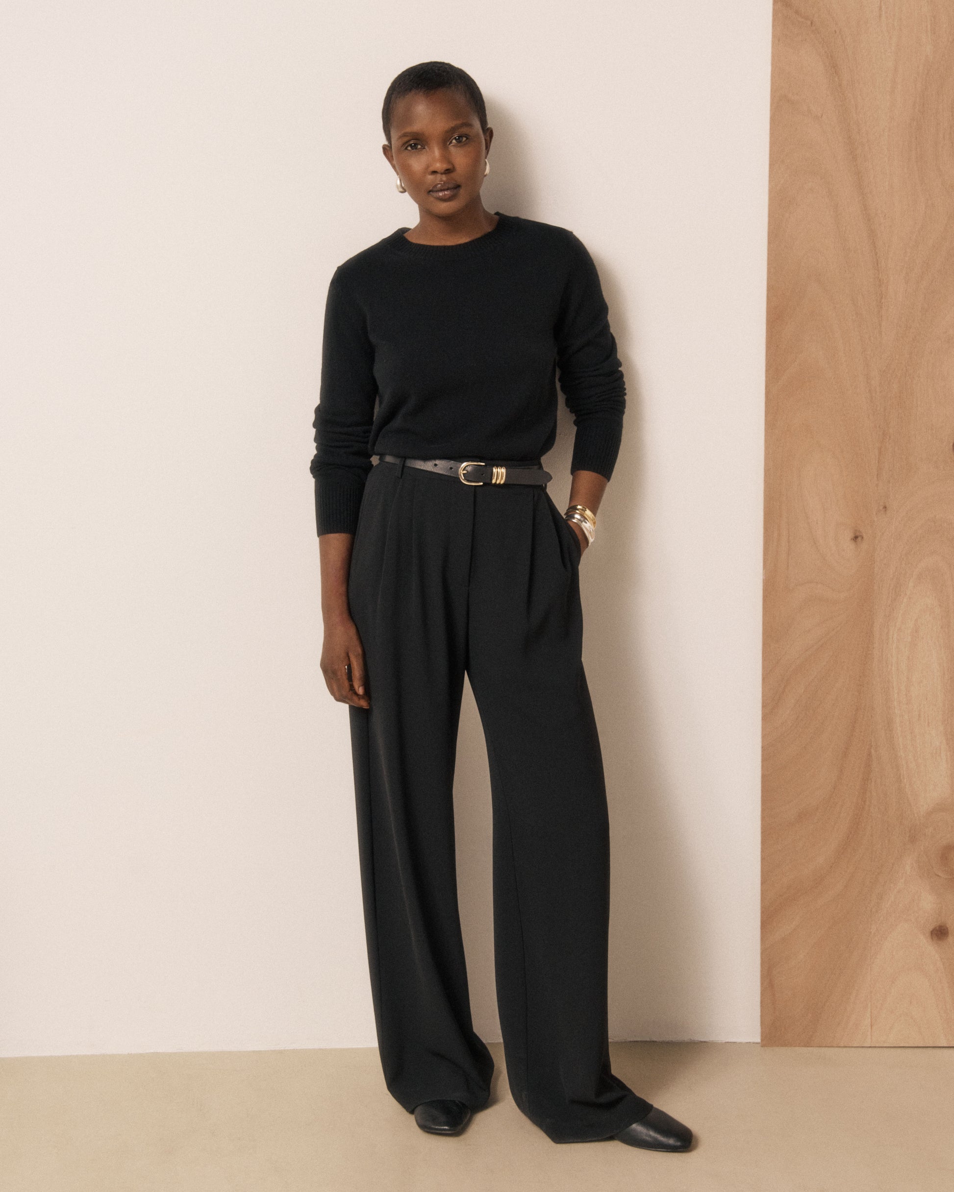 Pull Femme en Laine & Cachemire Noir Matsya
