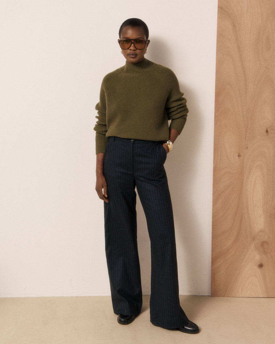 Marlen Women's Green Wool & Cashmere Sweater - Image 2