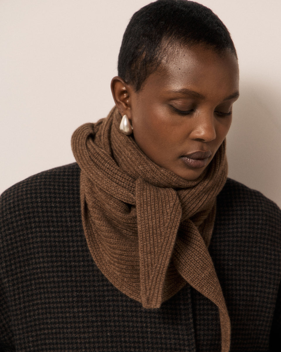 Melie Women's Cognac Wool & Cashmere Scarf - Image principale