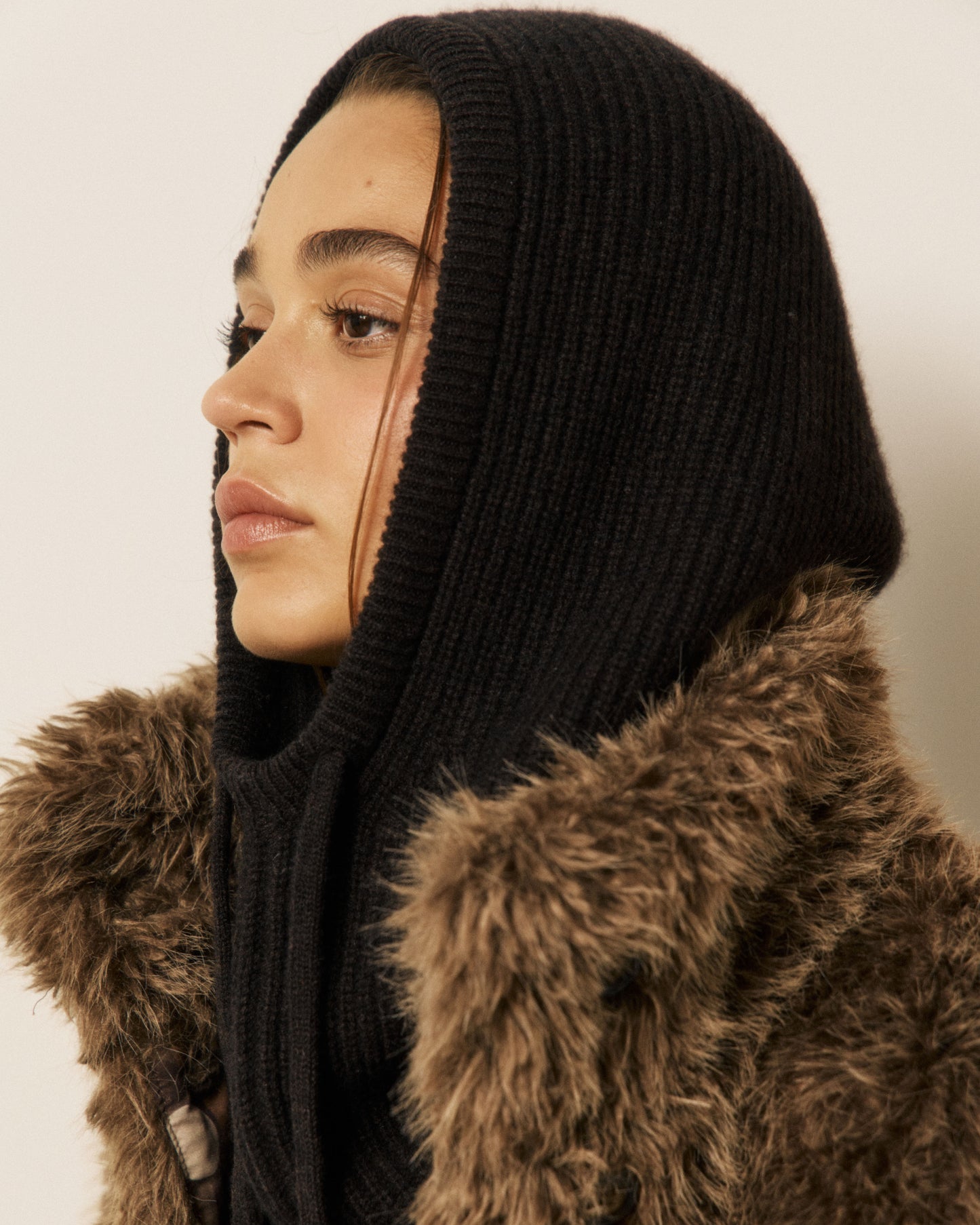 Cagoule Femme en Laine & Cachemire Marron Meysie