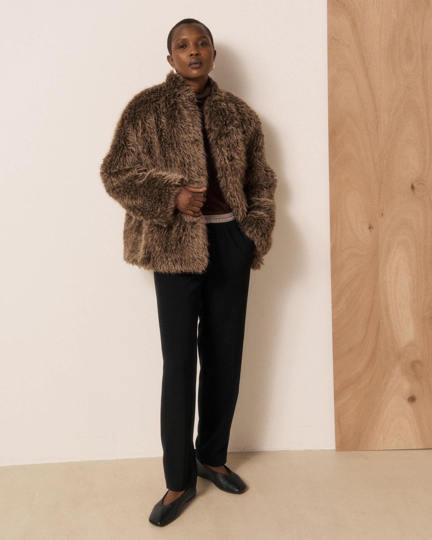 Veste Femme en Fausse fourrure à poils longs Marron Valda