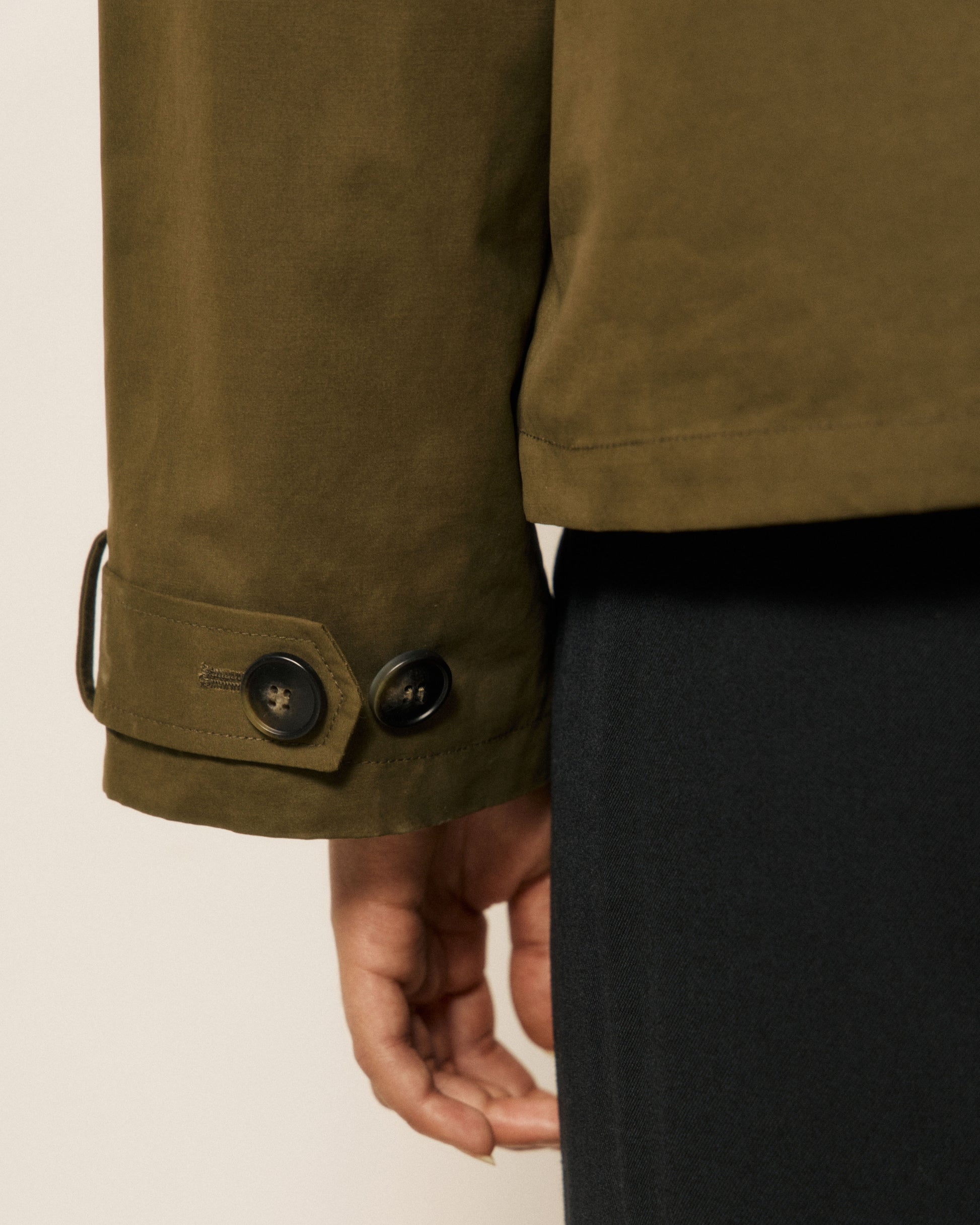 Manteau Femme en Gabardine de Coton Vert Militaire Voltaire